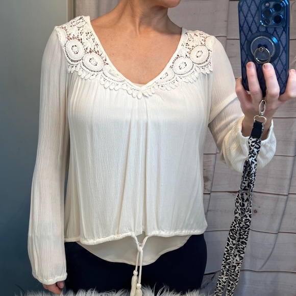 🔥2/$10 |•BILLABONG•| Crochet Trim Peasant Style Top Drawstring Bottom Size Med - Picture 1 of 11